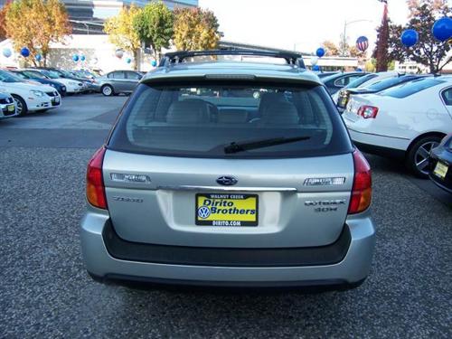 Subaru Outback 2005 photo 3