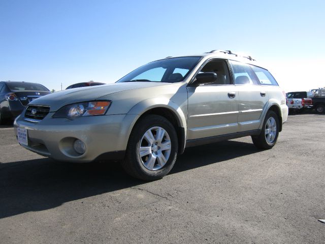 Subaru Outback 2005 photo 4