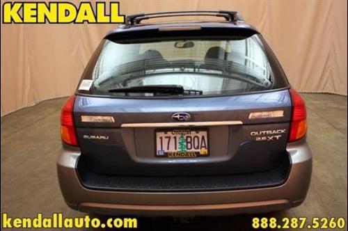 Subaru Outback 2005 photo 3