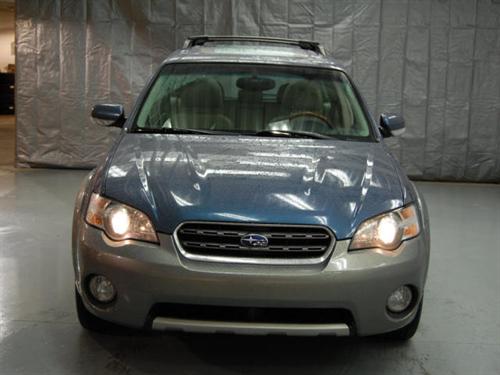Subaru Outback 2005 photo 1