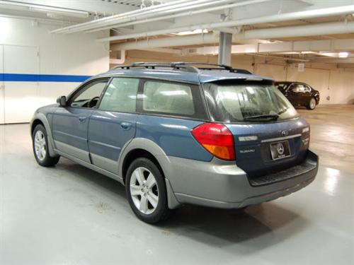 Subaru Outback 2005 photo 3