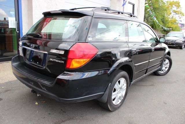 Subaru Outback 2005 photo 3