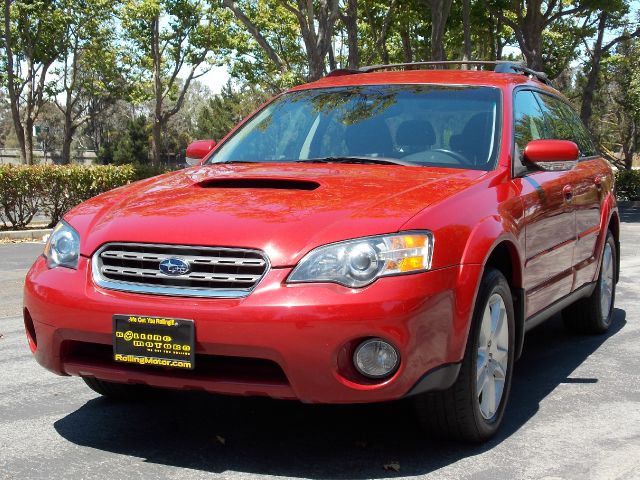 Subaru Outback 2005 photo 2