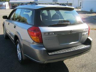 Subaru Outback 2005 photo 3