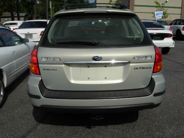 Subaru Outback 2005 photo 1