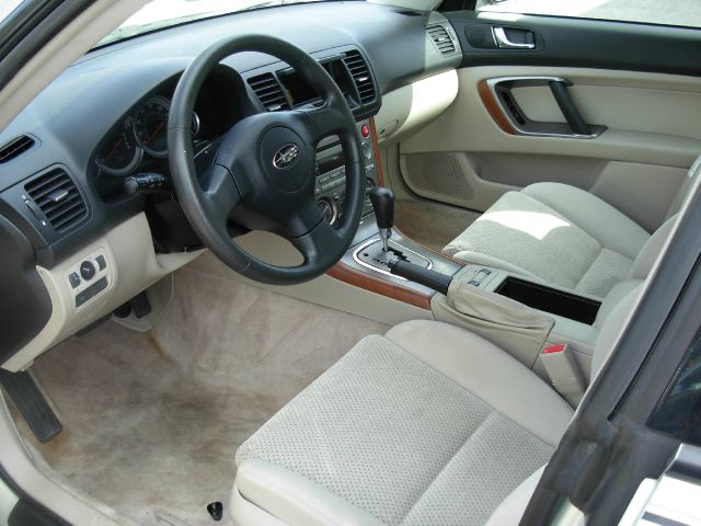 Subaru Outback 2005 photo 5