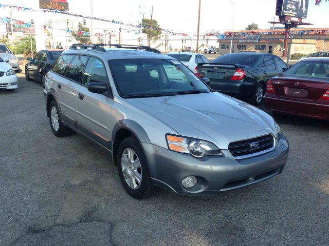 Subaru Outback 2005 photo 4