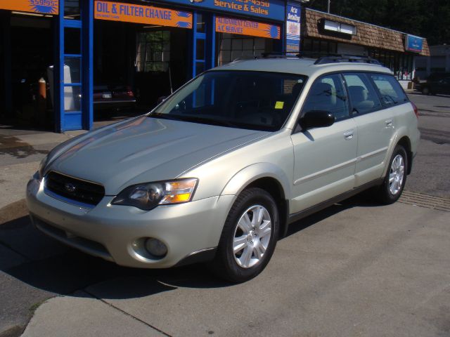Subaru Outback 2005 photo 4