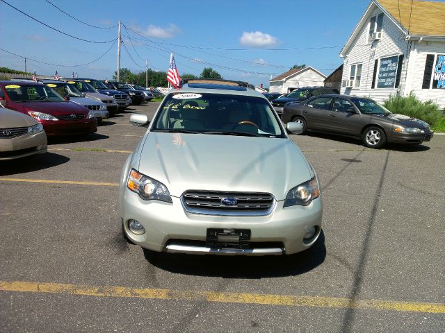 Subaru Outback 2005 photo 3