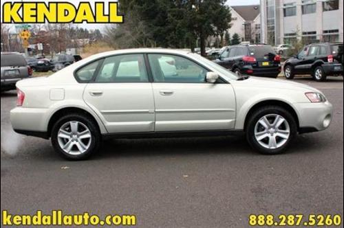 Subaru Outback 2005 photo 3