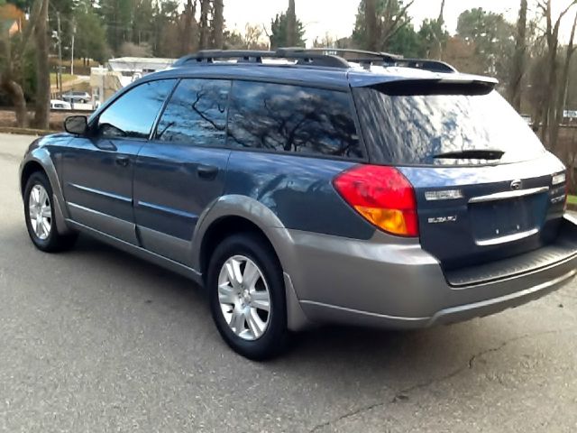 Subaru Outback 2005 photo 3