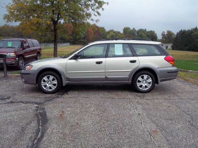 Subaru Outback EX 4D Hardtop SUV