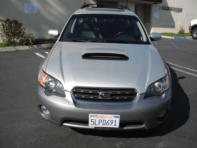 Subaru Outback 2005 photo 1