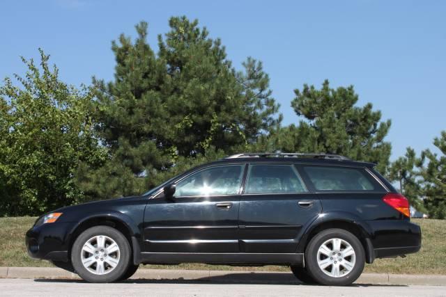 Subaru Outback 2005 photo 3