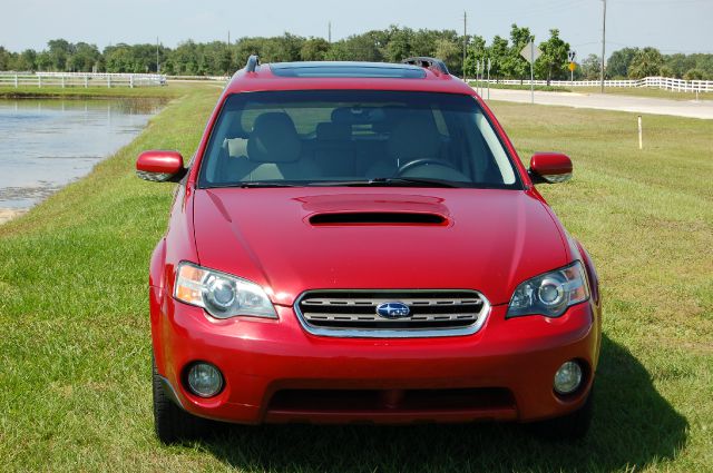 Subaru Outback 2005 photo 2