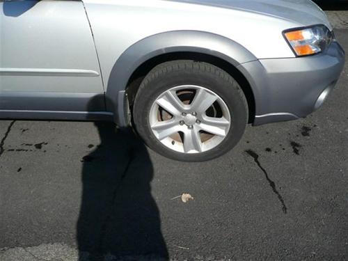 Subaru Outback 2005 photo 1