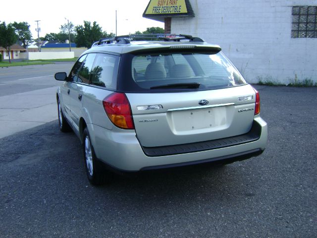 Subaru Outback EX 4D Hardtop SUV