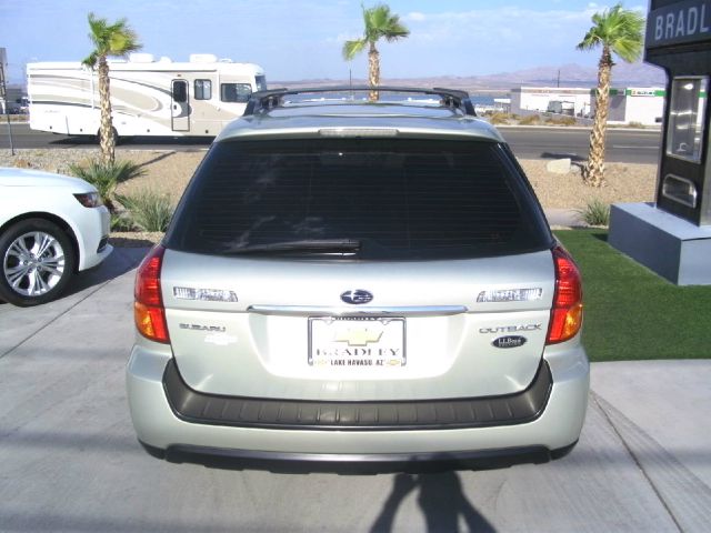 Subaru Outback 2005 photo 0