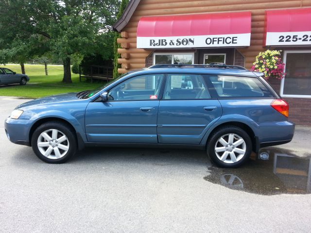 Subaru Outback 2006 photo 2
