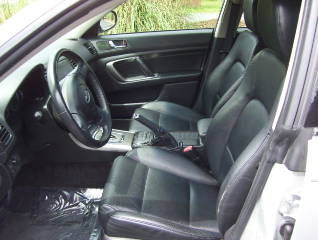 Subaru Outback 2006 photo 13