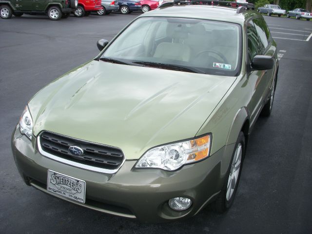 Subaru Outback 2006 photo 1