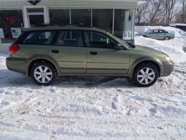Subaru Outback 2006 photo 2