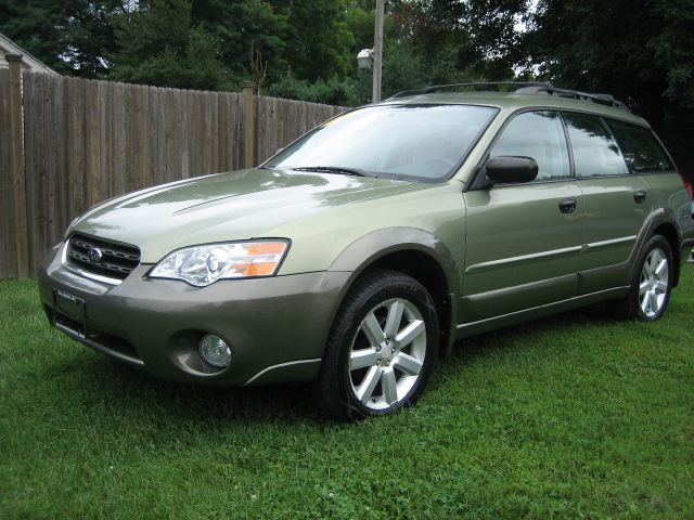 Subaru Outback 2006 photo 2