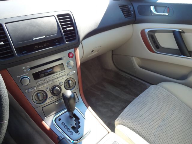 Subaru Outback 2006 photo 3