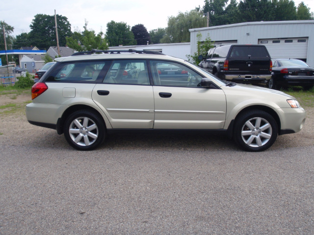 Subaru Outback 2006 photo 1