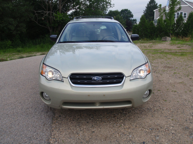 Subaru Outback 2006 photo 3