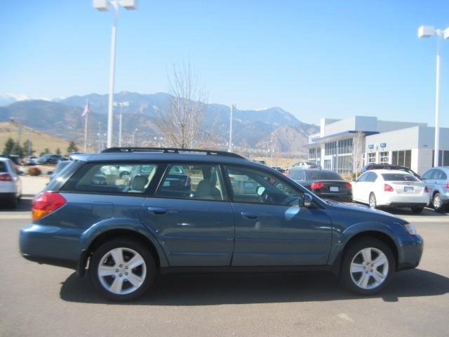 Subaru Outback 2LT - Sunroof Htd Leather Sport Utility