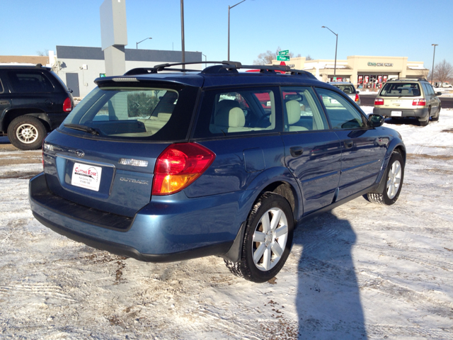 Subaru Outback 2007 photo 3