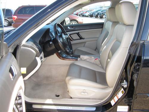 Subaru Outback 2007 photo 3