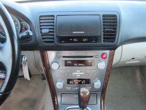 Subaru Outback 2007 photo 4