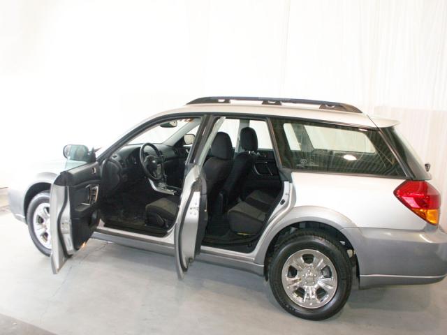 Subaru Outback 2007 photo 1
