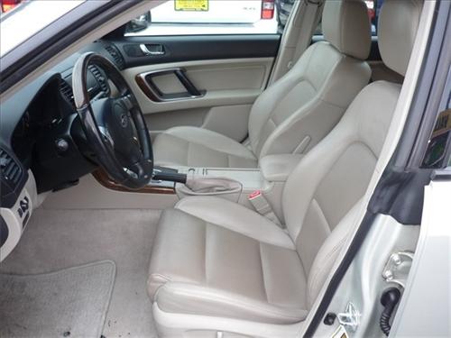 Subaru Outback 2007 photo 1