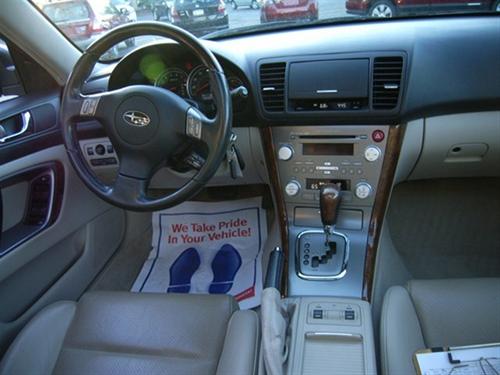 Subaru Outback 2007 photo 5