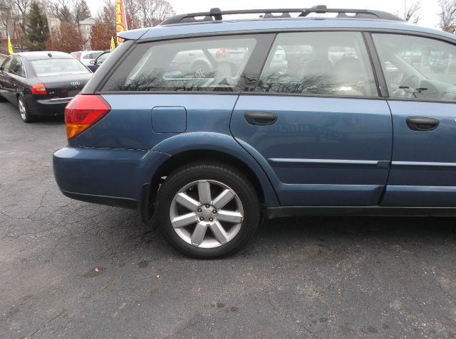 Subaru Outback 2007 photo 4