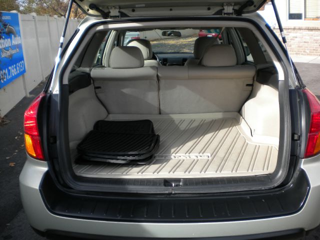 Subaru Outback 2007 photo 2