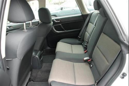 Subaru Outback 2007 photo 2