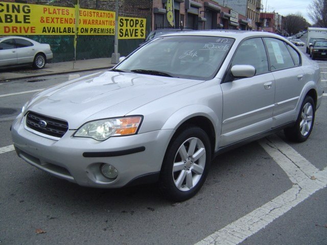 Subaru Outback 2007 photo 1