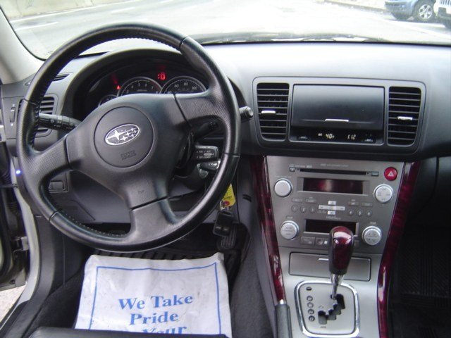 Subaru Outback 2007 photo 5
