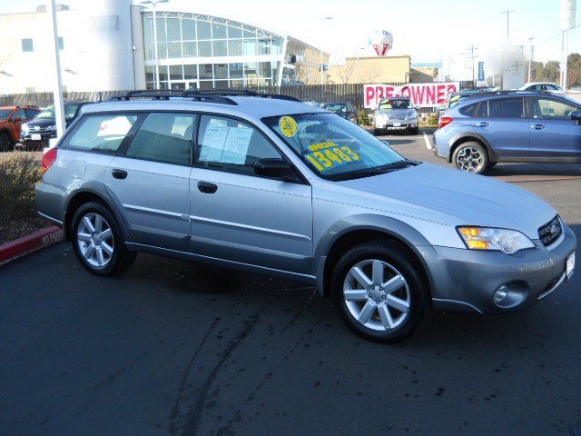 Subaru Outback 2007 photo 2