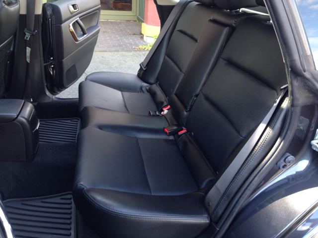 Subaru Outback 2008 photo 2