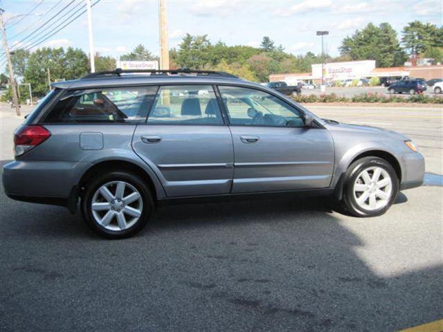 Subaru Outback 2008 photo 3