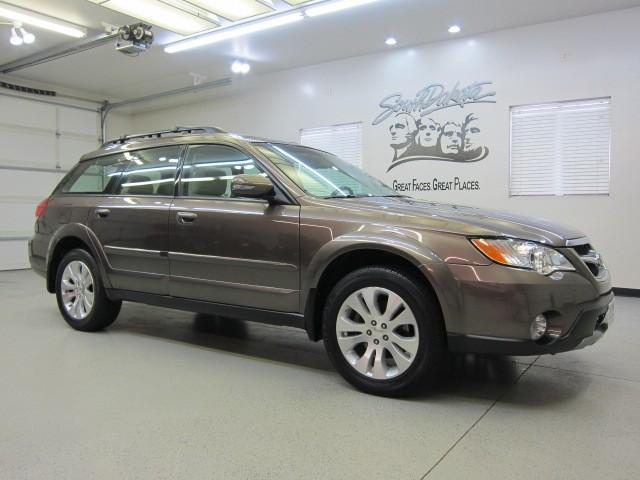 Subaru Outback 2008 photo 2