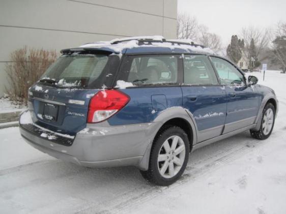 Subaru Outback 2008 photo 1