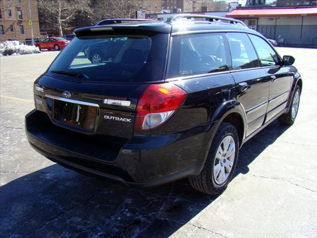 Subaru Outback 2008 photo 2