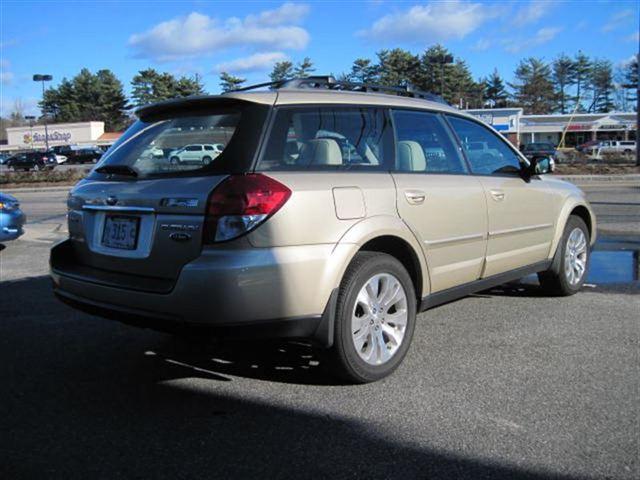 Subaru Outback 2008 photo 4