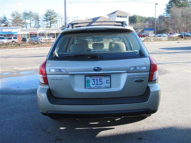 Subaru Outback 2008 photo 5